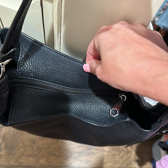 Rebecca Minkoff black leather purse with longer strap - Picture 9 of 11